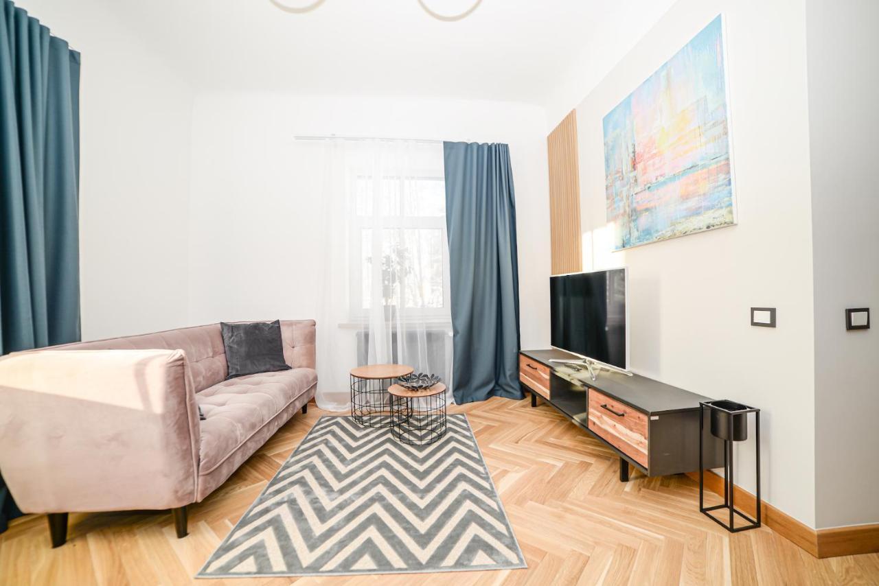 Homly S22 Lägenhet Riga Exteriör bild